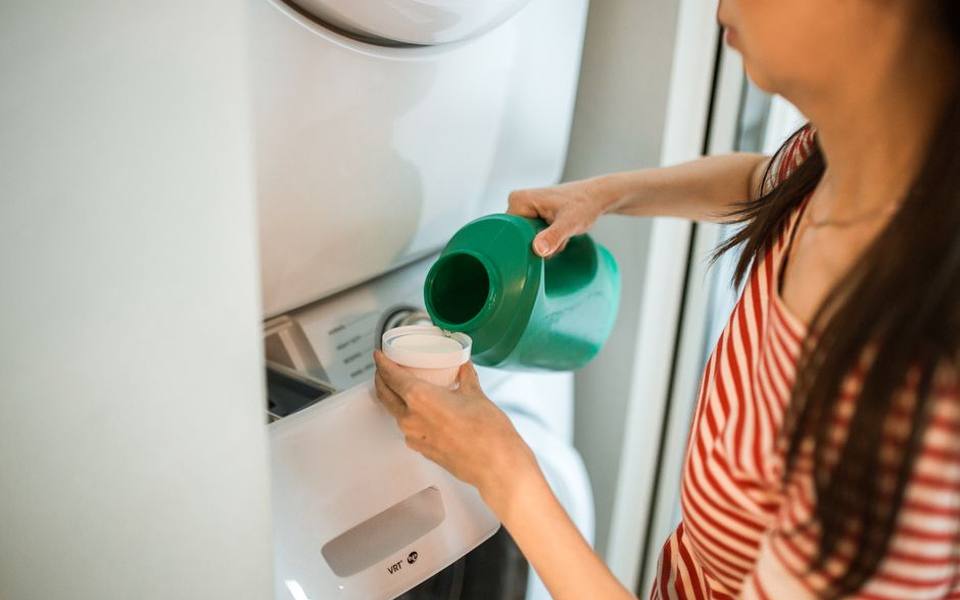 Liquid Formulas Versus Traditional Laundry Powders
